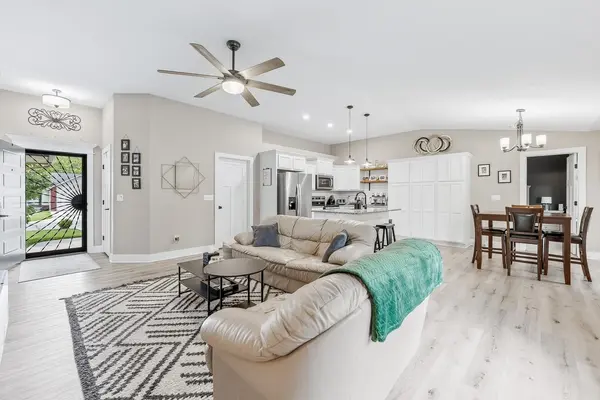 4602 N Steeds Crossing, Wichita, KS 67219