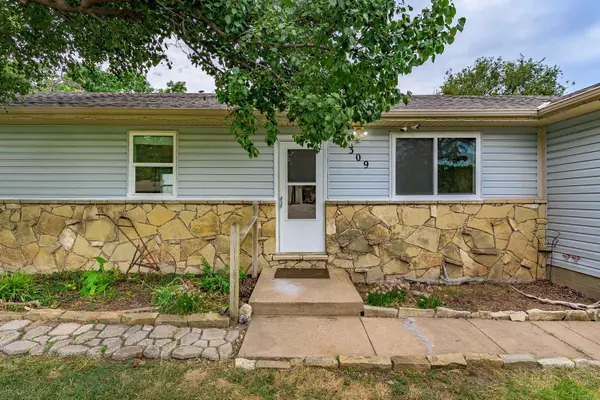309 N Seymour St, Udall, KS 67146