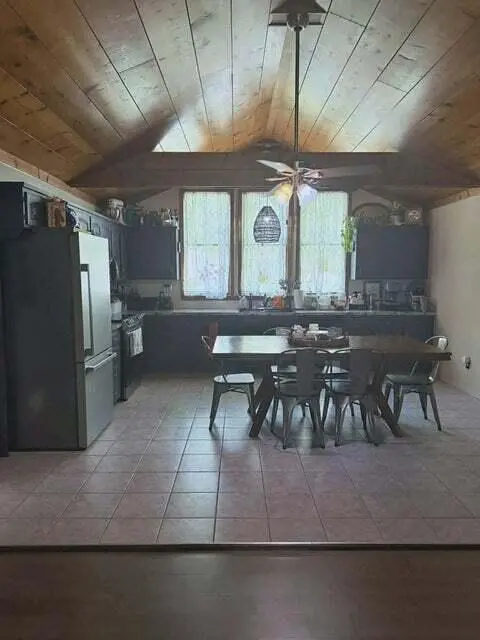 1101 April DR, Ozark, MO 65721