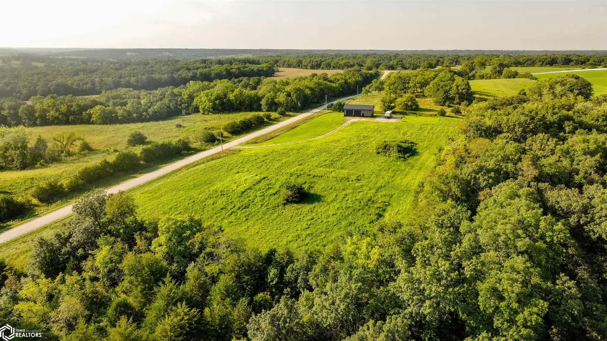 12454 Lily AVE, Bloomfield, IA 52537