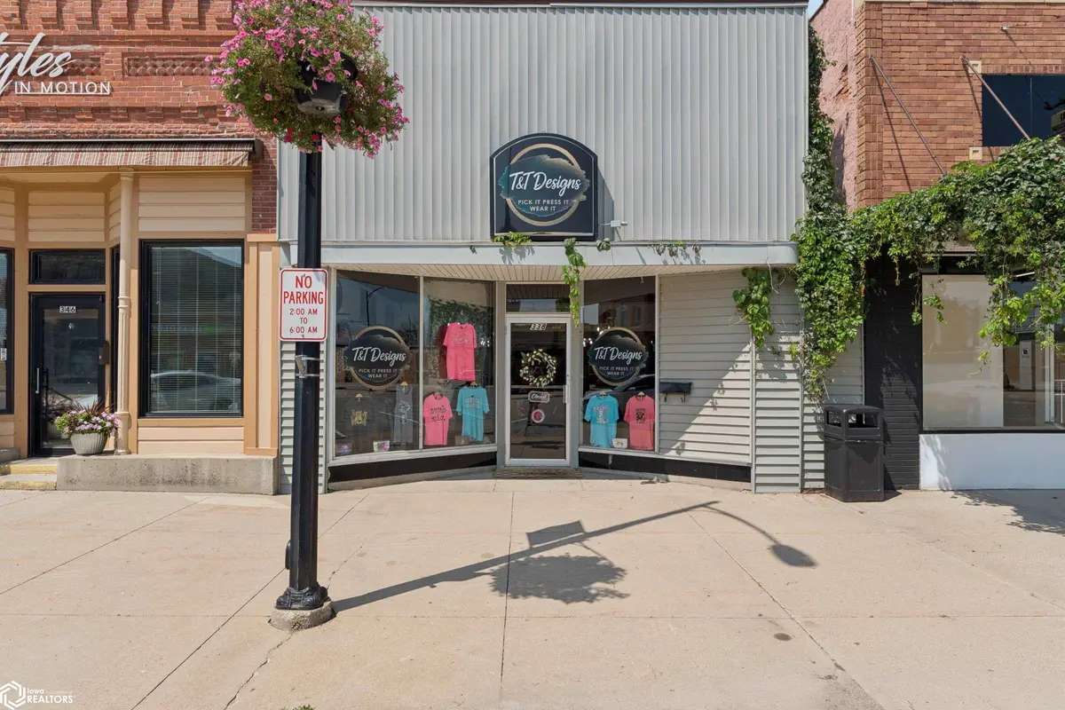 338 State St, Garner, IA 50438