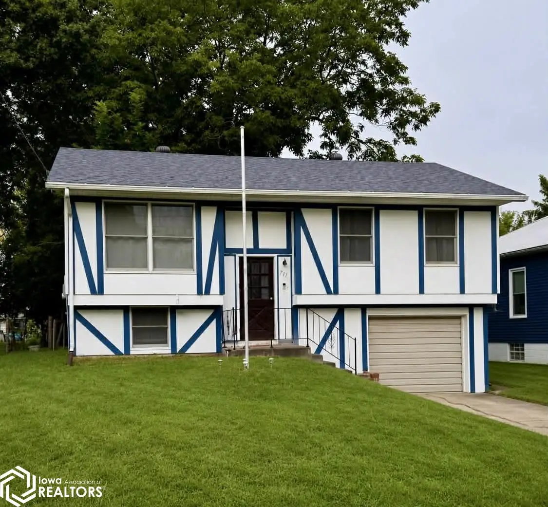 711 33Rd ST, Fort Madison, IA 52627