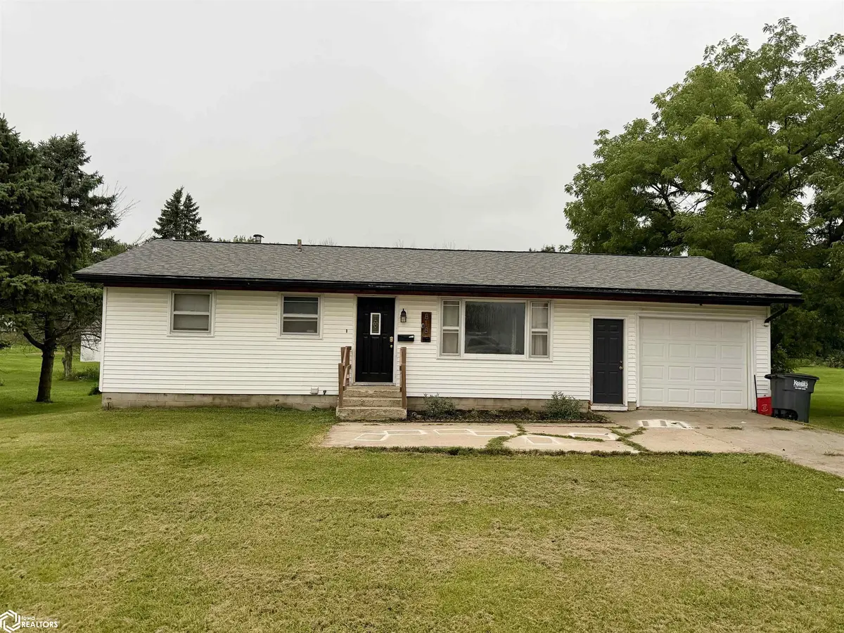 818 16th ST, Eldora, IA 50627