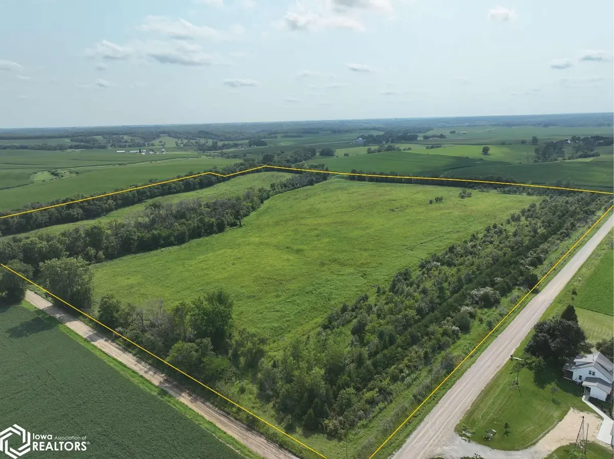 220th ST, Tipton, IA 52772