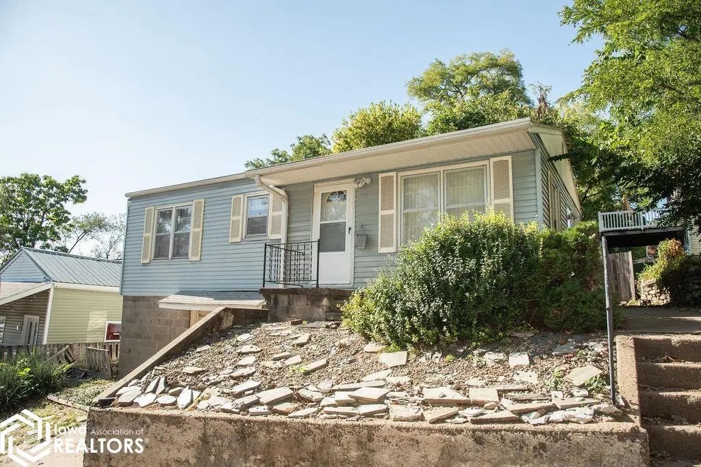 129 Cass ST, Ottumwa, IA 52501