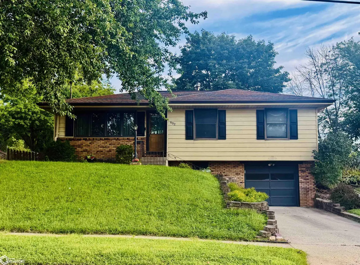 602 E 18Th ST, Atlantic, IA 50022