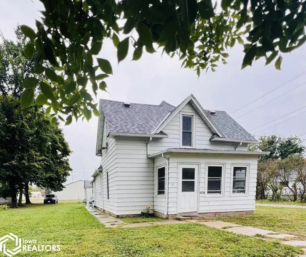 95 14th ST, Northwood, IA 50469