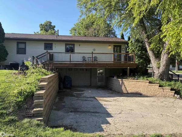 502 4th ST, State Center, IA 50247