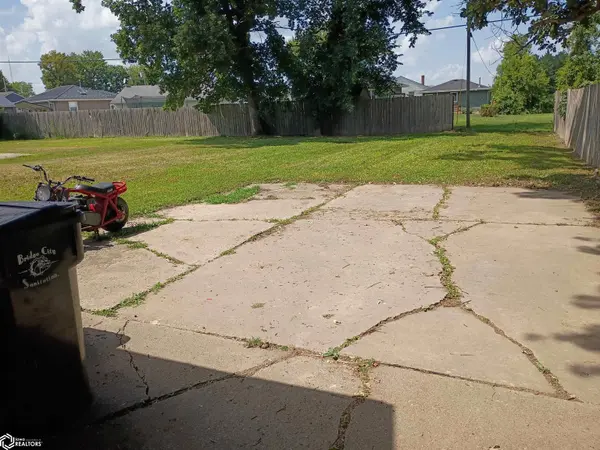 1421 Swanson, Ottumwa, IA 52501