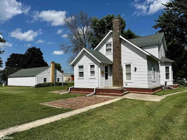 612 Center ST, Britt, IA 50423