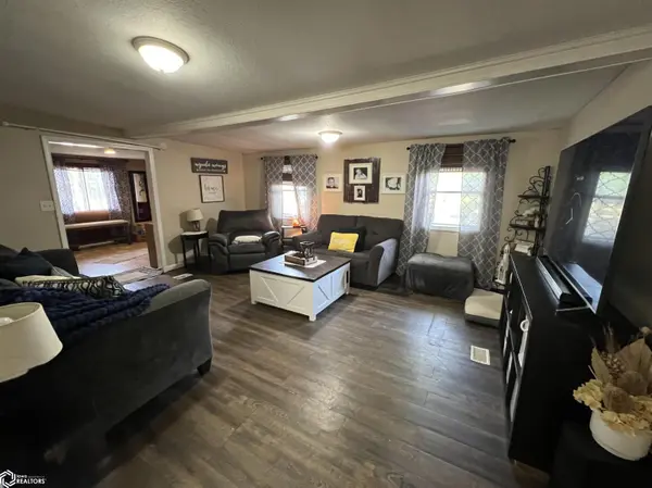 1846 Luther CIR, Creston, IA 50801