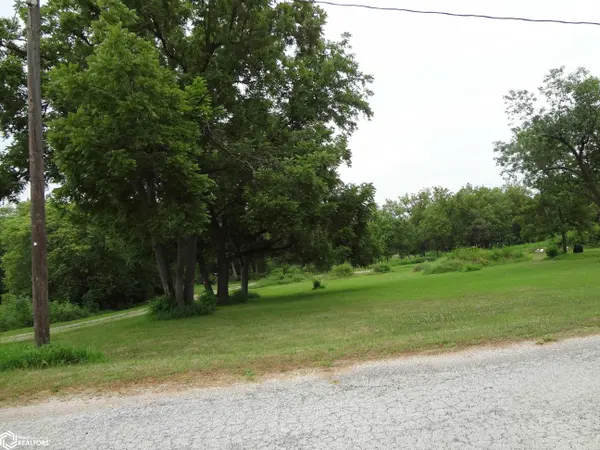 208 First ST, Shambaugh, IA 51651