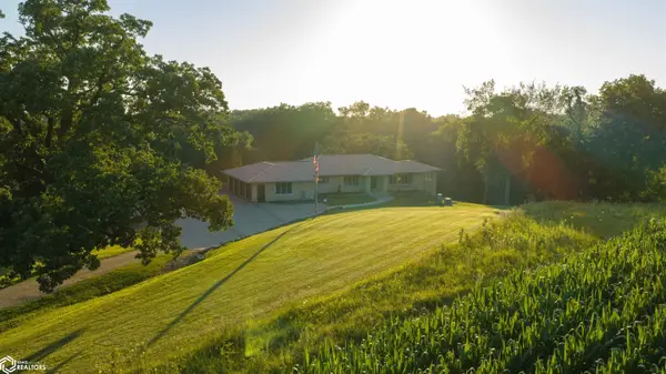 38150 253rd AVE, La Motte, IA 52054