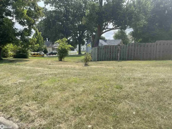 513 S 17th ST, Keokuk, IA 52632