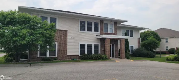 2435 Aspen RD #205, Ames, IA 50010