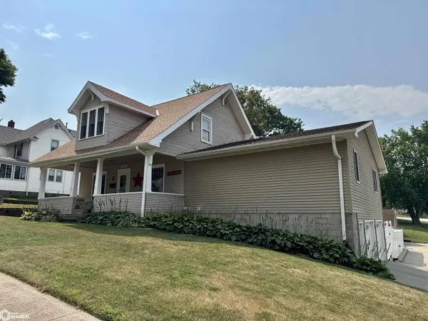 807 South ST, Audubon, IA 50025