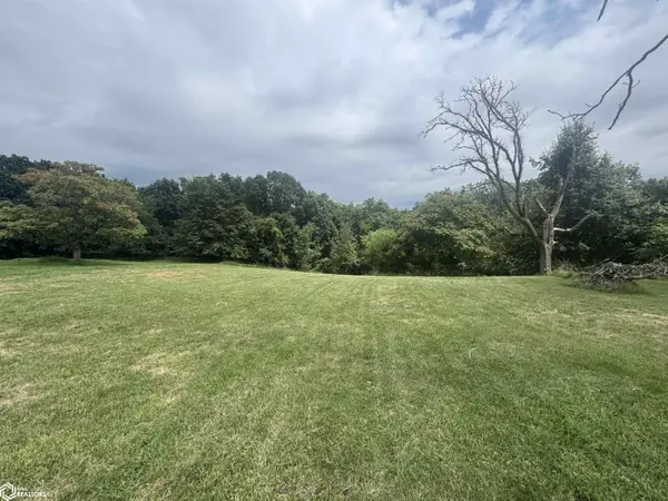 1501 N 14Th ST, Centerville, IA 52544