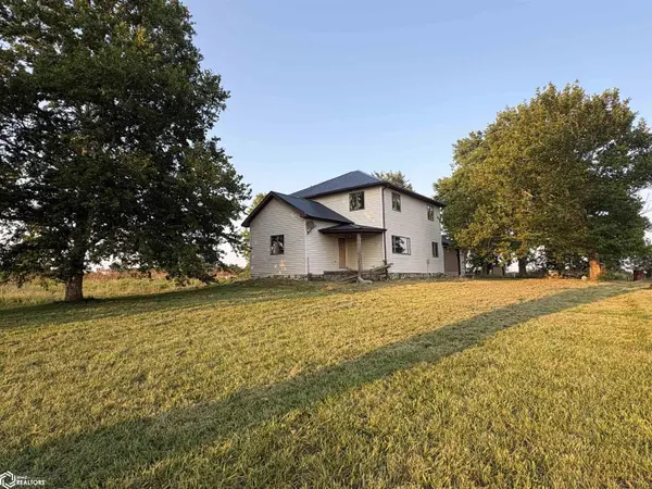 24414 Nickel AVE, Keosauqua, IA 52565