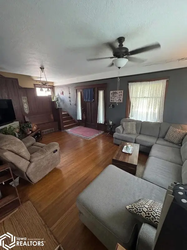 400 Adams ST, Clearfield, IA 50840