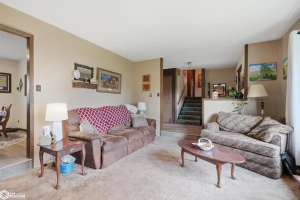 1745 Young ST, Nauvoo, IL 62354