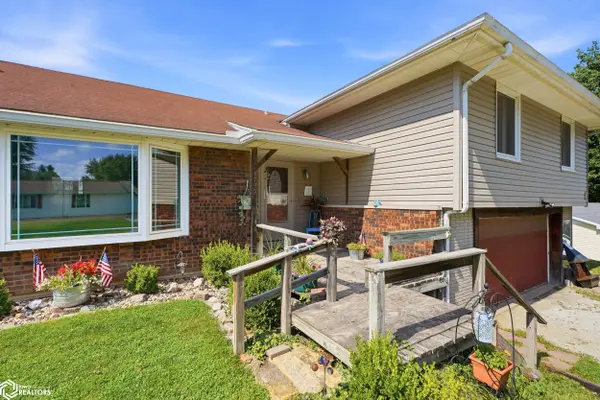 1745 Young ST, Nauvoo, IL 62354
