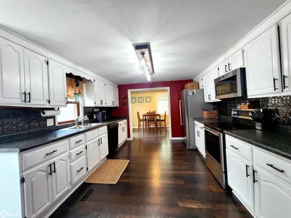 301 E Monroe ST, Corydon, IA 50060