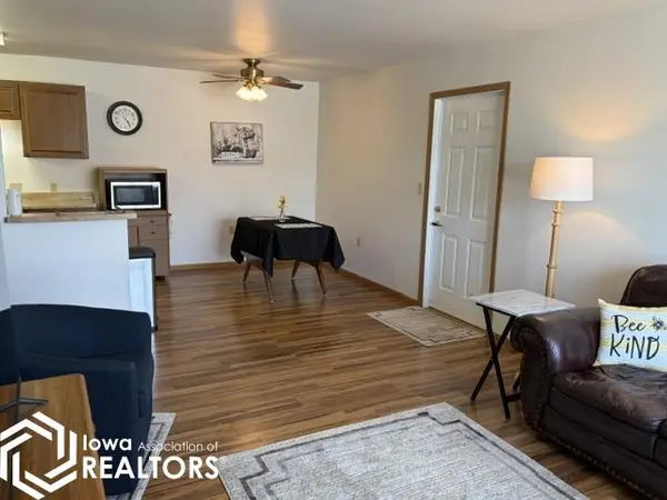 2903 B W Jefferson AVE #B, Fairfield, IA 52556-3651