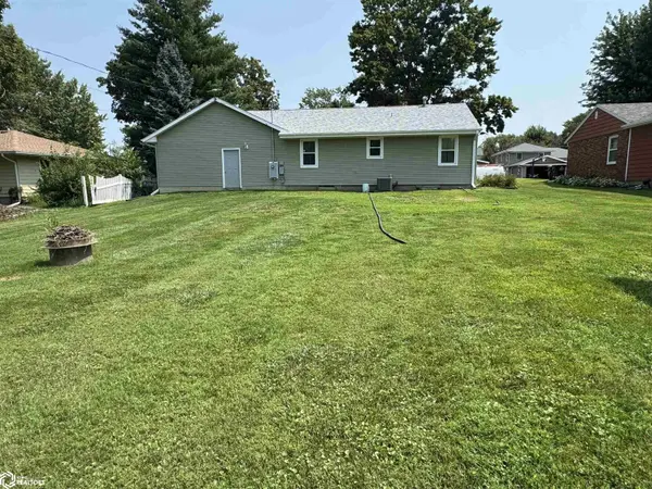 1016 N Spruce ST, Creston, IA 50801