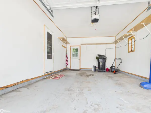527 Bryan RD, Ottumwa, IA 52501