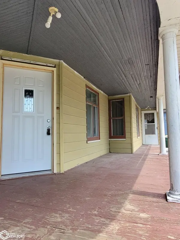 203 N Barnes ST, What Cheer, IA 50268