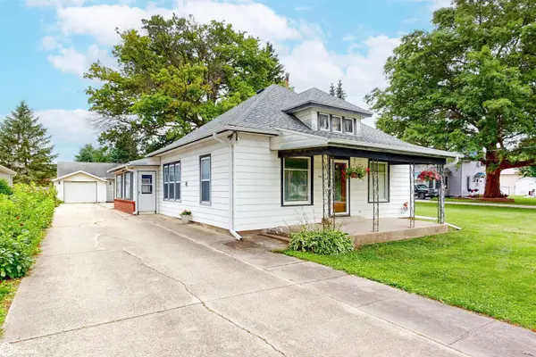902 N Frost AVE, Avoca, IA 51521