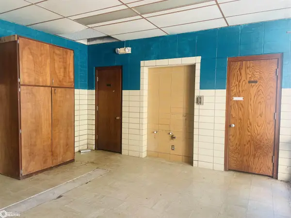 705 Maple ST, Burlington, IA 52601