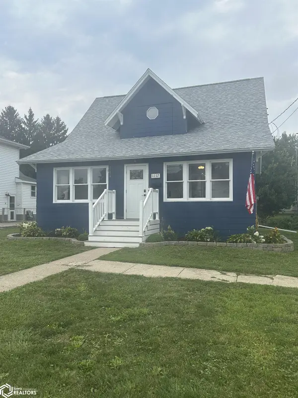1117 4th Ave, Ackley, IA 50601