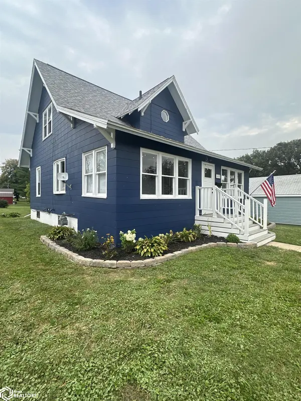 1117 4th Ave, Ackley, IA 50601