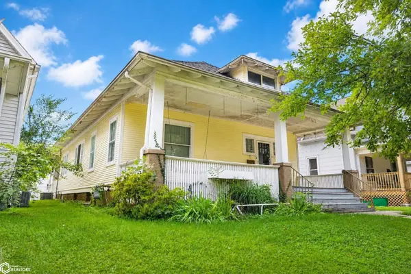 1613 Madison AVE, Burlington, IA 52601