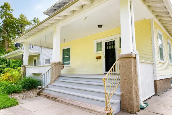 1613 Madison AVE, Burlington, IA 52601