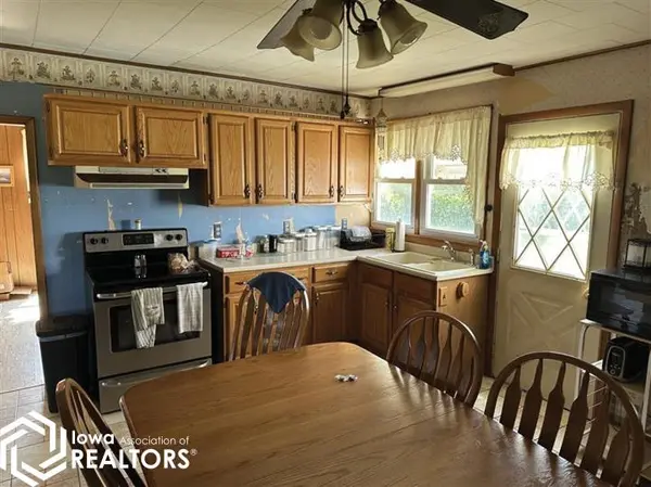 14122 N 425th ST, Brocton, IL 61917