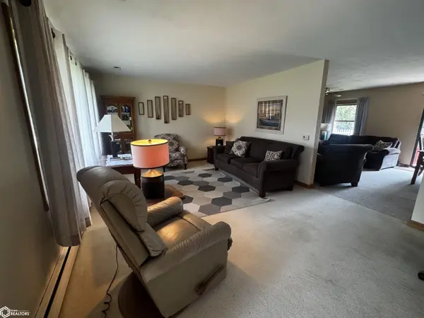 310 E Farrington ST, Agency, IA 52530