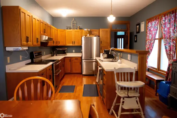 302 SW Jackson ST, Greenfield, IA 50849