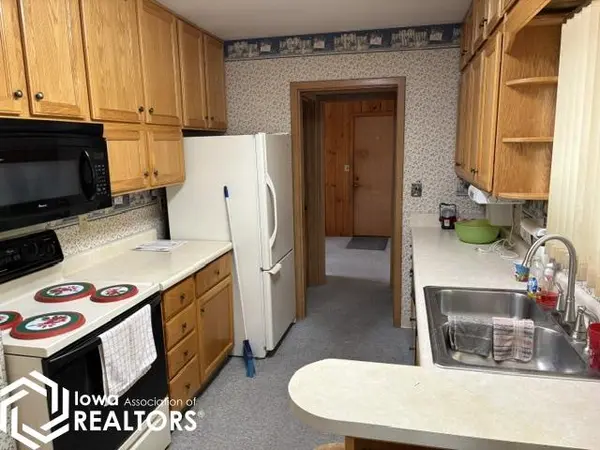 207 4th AVE, Belmond, IA 50421