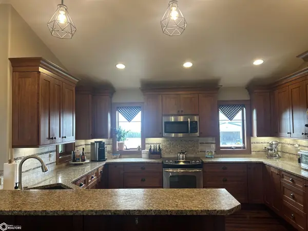 59175 290 AVE, Palmer, IA 50571