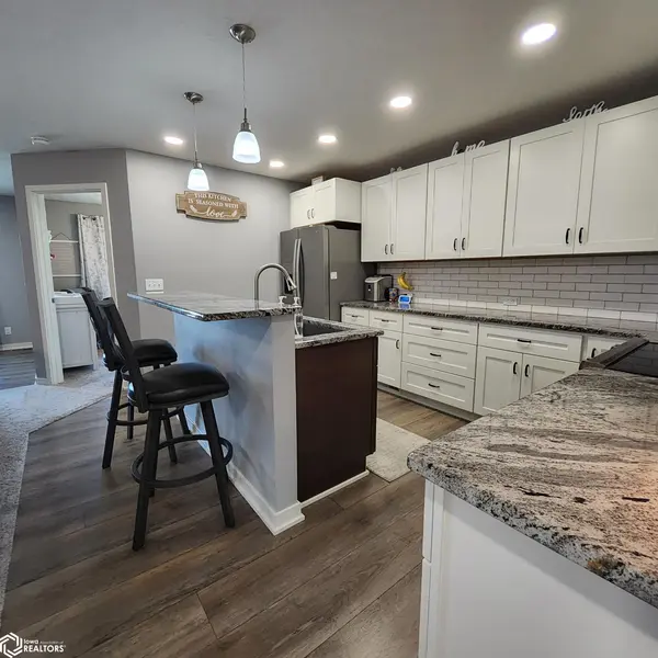 114 Willow CIR, Shelby, IA 51570