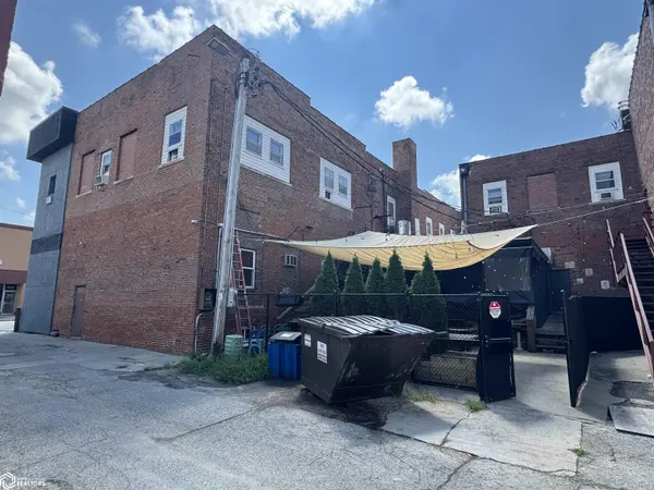 301 W Adams ST, Creston, IA 50801