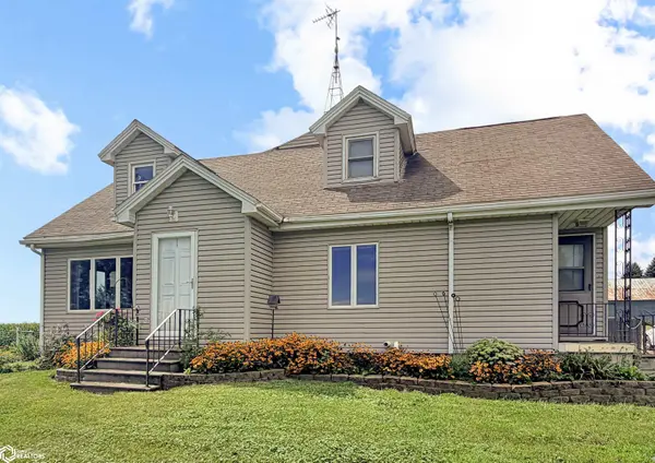 1728 Raven AVE, Hampton, IA 50441