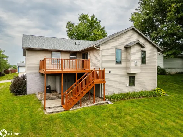 702 Newcastle RD, Marshalltown, IA 50158