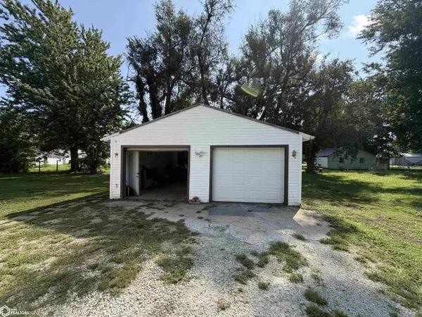 534 Morris, Ottumwa, IA 52501