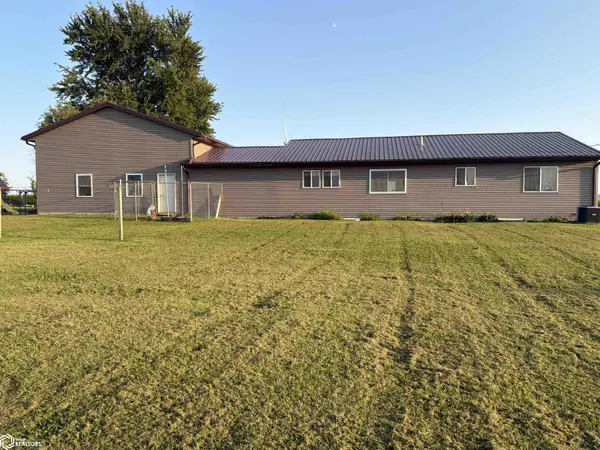 2357 510TH AVE, Deep River, IA 52222