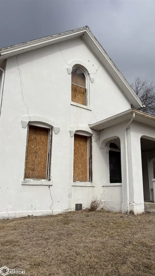 726 N 12th ST, Keokuk, IA 52632