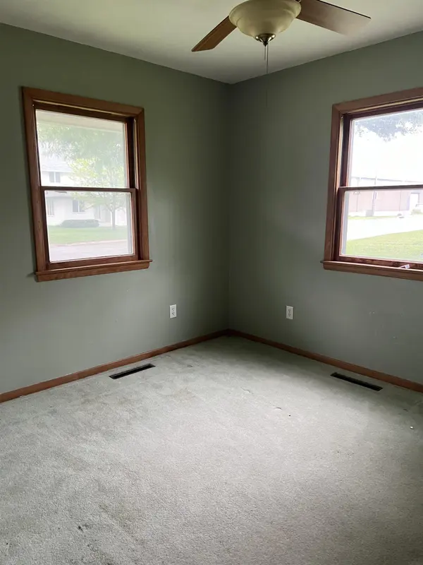 326 N West ST, Forest City, IA 50436