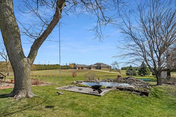 412 Ashland AVE, New Hampton, IA 50659